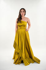 ഗാലറി വ്യൂവറിലേക്ക് ചിത്രം ലോഡ് ചെയ്യുക, Lara ruffled asymmetrical backless maxi dress with pleated waist band