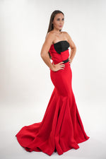 ഗാലറി വ്യൂവറിലേക്ക് ചിത്രം ലോഡ് ചെയ്യുക, Cynthia dramatic flared strapless mermaid maxi dress
