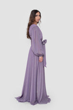 ഗാലറി വ്യൂവറിലേക്ക് ചിത്രം ലോഡ് ചെയ്യുക, Lyra Shimmering Lavender Gown With Long Sleeves