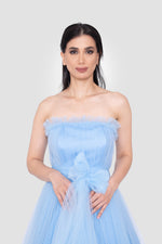 ഗാലറി വ്യൂവറിലേക്ക് ചിത്രം ലോഡ് ചെയ്യുക, ILLYRA Powder Blue Tulle Strapless Corset Tiered Gown