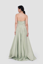 ഗാലറി വ്യൂവറിലേക്ക് ചിത്രം ലോഡ് ചെയ്യുക, Milda Sage Green Bridal Satin Strapless Corset Gown