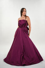 ഗാലറി വ്യൂവറിലേക്ക് ചിത്രം ലോഡ് ചെയ്യുക, Rebecca tafetta box pleated strapless maxi dress