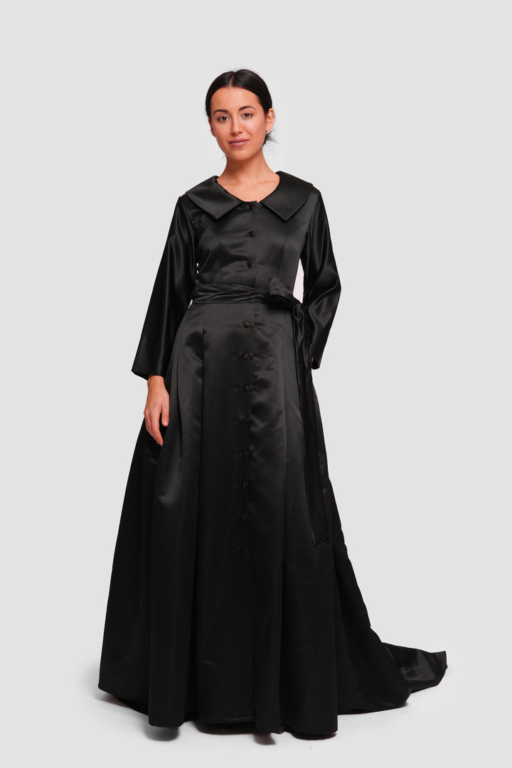 Sereen Black Taffeta High Low Collared Gown With Sleeves