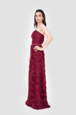 Load image into Gallery viewer, Rosabelle Strapless Rose Textured Gown In Burgundy